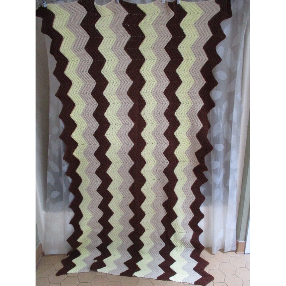 Vintage Chevron ZigZag Afghan Grannycore Throw Blanket‎ Brown Yellow Tan 40x72